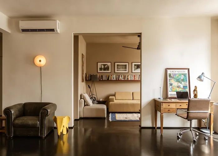 2 Suite Oasis Escape In Chaotic Sp
